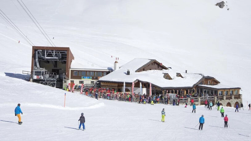 Davos Parsenn Hütte Parsennhütte Skifahren Winter Schnee 