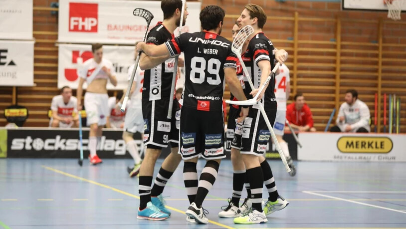 Chur Unihockey erzielt im Berner Oberland acht Tore. 