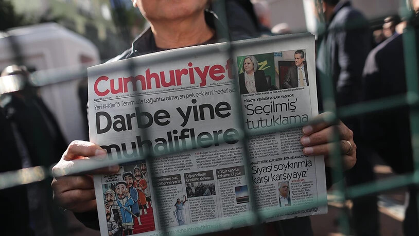 Pressefreiheit hinter Gittern - in der Türkei sind über 100 Journalisten im Gefängnis (Symbolbild).