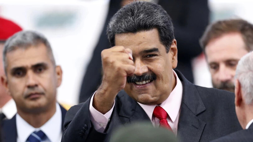 Nach der umstrittenen Wiederwahl des venezolanischen Präsidenten Nicolas Maduro erwägt auch die EU Sanktionen gegen Venezuela. Maduro verwies den US-Botschafter aus Venezuela, nachdem die USA  ihre Sanktionen verschärften. (Foto: Ariana Cubillos/AP)