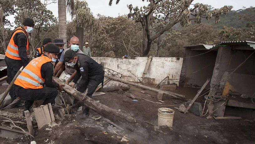 Kritik am Katastrophenschutz in Guatemala: Den Behörden wird vorgeworfen, das Gebiet um den Feuervulkan beim Ausbruch nicht rechtzeitig evakuiert zu haben. (Symbolbild)