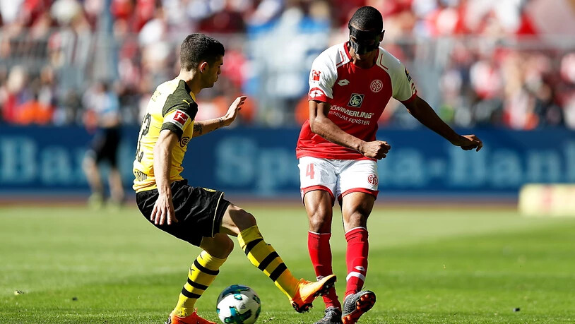 Ab dieser Saison Teamkollegen: Abdou Diallo (rechts, noch im Dress des FSV Mainz) und Dortmunds Christian Pulisic