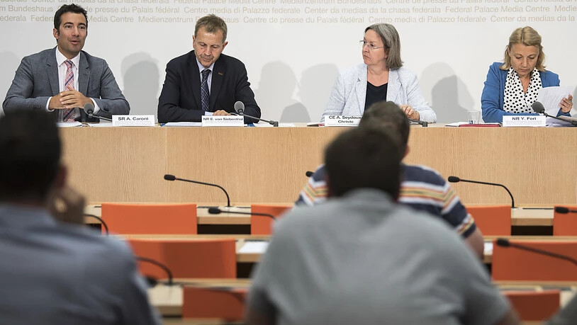 Die Geschäftsprüfungskommissionen der eidgenössischen Räte haben am Dienstag dem Departement von Bundesrat Johann Schneider-Ammann vorgeworfen, im Dossier "Hochseeschifffahrt" zu passiv gewesen zu sein. Nun beschäftigen die Bürgschaften auch die Justiz.