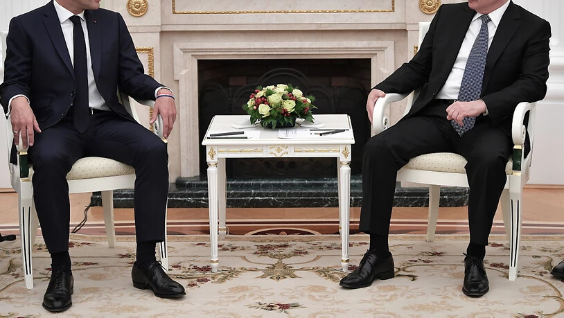 Beäugen sich aus Distanz: Frankreichs Präsident Emmanuel Macron und der russische Präsident Wladimir Putin.