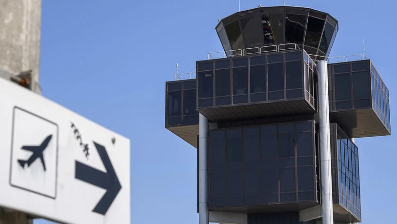 Keine streikenden Fluglotsen: Die Gewerkschaft Skycontrol hat ihren für 23. Juli geplanten Streik abgeblasen. (Themenbald)
