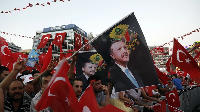 Liess den zweijährigen Ausnahmezustand im Land auslaufen: Türkeis Staatspräsident Recep Tayyip Erdogan. (Archivbild)