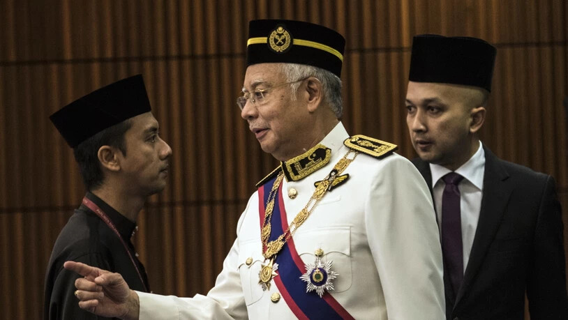Die Finanzmarktaufsicht Finma hat im Zusammenhang mit dem Korruptionsfall um den malaysischen Staatsfonds 1MDB schwere Verstösse der Rothschild Bank gegen die Geldwäschereivorschriften festgestellt. Im Zentrum des Skandals steht der frühere malayische…