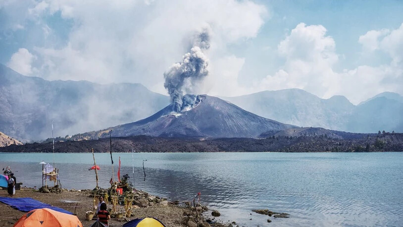 Der Vulkan Rinjani im Osten der indonesischen Insel Lombok. (Archivbild)