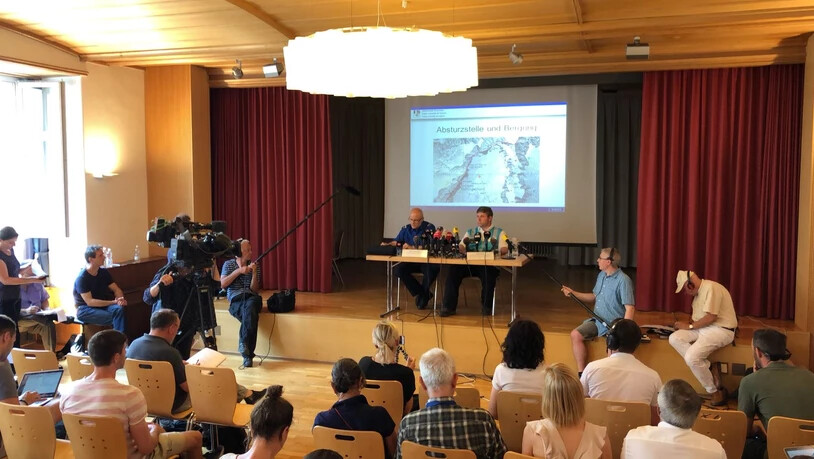 Die Medienkonferenz der Kantonspolizei Graubünden in Flims.