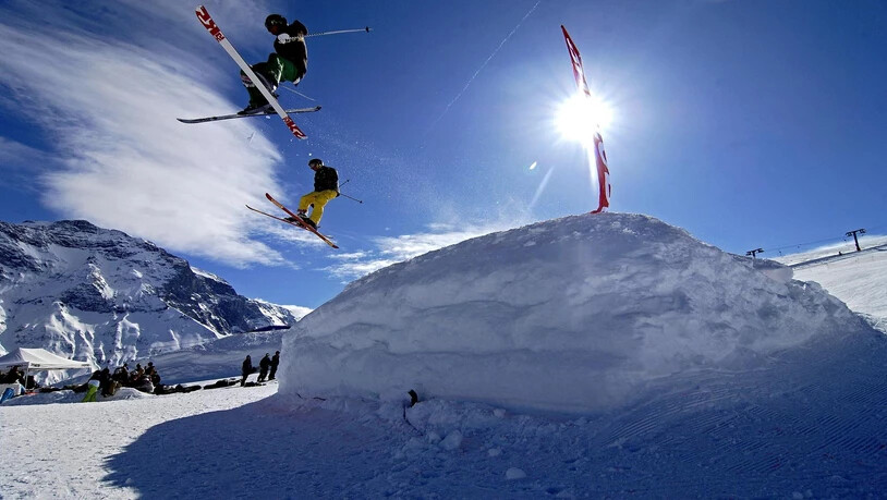 Der Snowboard- und Freeski-Nachwuchs reist an die Junioren-WM nach Neuseeland.