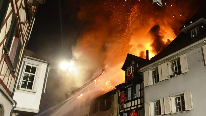 Beim Grossbrand in Steckborn TG vom 21. Dezember 2015 wurden sechs Häuser ein Raub der Flammen. Es entstand Sachschaden von zwölf Millionen Franken.