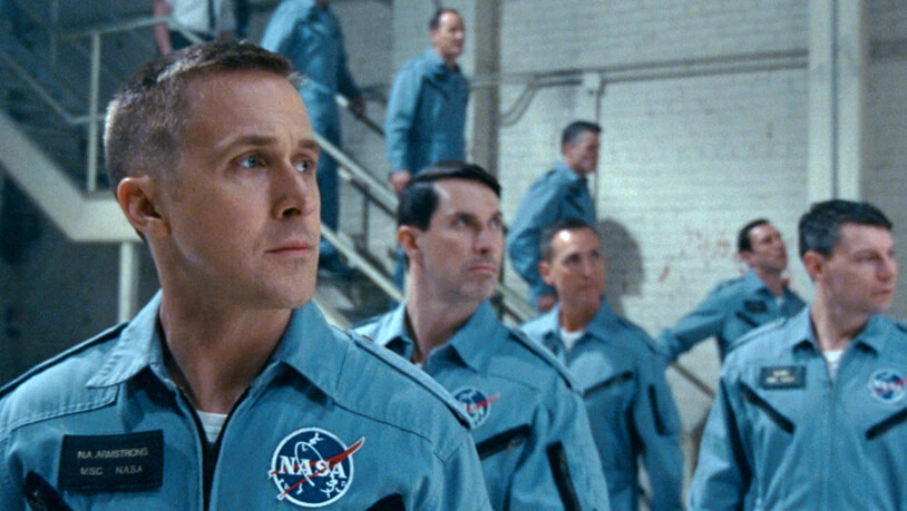 Ryan Gosling (links) startet am 75. Filmfest Venedig in Richtung Mond: Der Film "First Man", in dem der Kanadier den Astronauten Neil Armstrong spielt, wird am (heutigen) Mittwochabend als Eröffnungsfilm gezeigt. (Universal Pictures via AP)