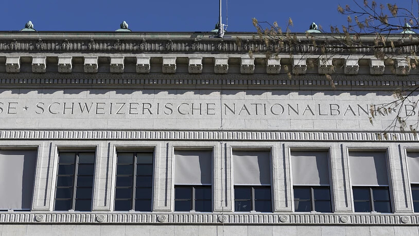 Die Schweizerische Nationalbank lässt den Leitzins unverändert. (Archivbild)