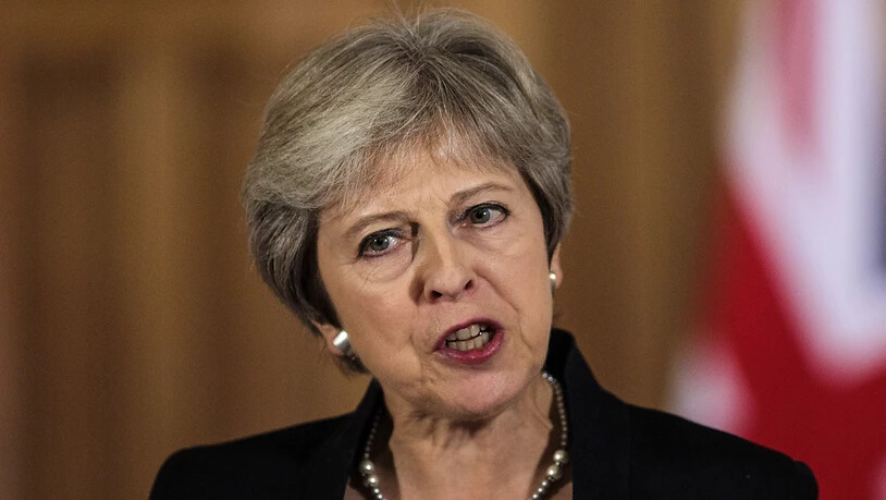 Die britische Premierministerin Theresa May hat die EU am Freitag in London wegen ihrer ablehnenden Haltung gegenüber dem britischen Plan zur Ausgestaltung der künftigen Handelsbeziehungen scharf kritisiert.