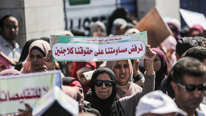 Proteste in Gaza City gegen die Kürzungen der Zahlungen durch die USA. (Archivbild)