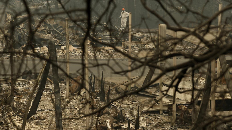 Von der US-Stadt Paradise blieben nach einem Waldbrand nur qualmende Ruinen übrig.