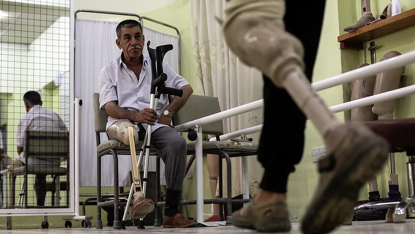Minen fordern weltweit über 7200 Opfer: Unterschenkelamputierte in einem Rot-Kreuz-Zentrum im Irak. (Archiv)