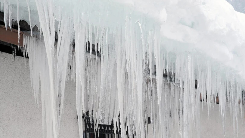 Eisige Zeiten können einem Gebäude arg zusetzen und auch schlimme Schäden anrichten.