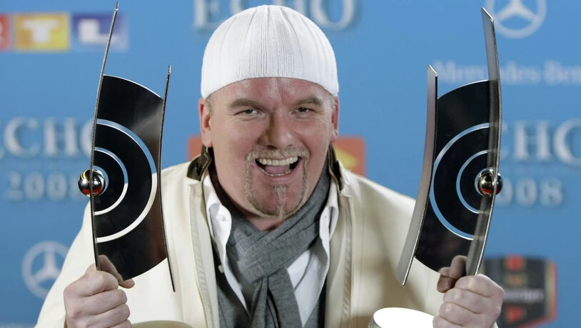 Der österreichische Sänger DJ Ötzi lobt in einem Interview seine eigenen Fähigkeiten und zeigt sich stolz über sein "Best-of"-Album. (Archivbild)