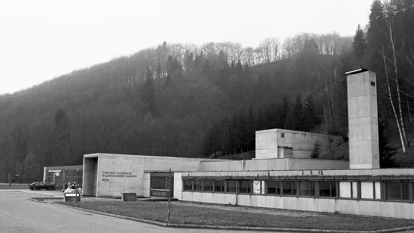 Das Versuchsatomkraftwerks Lucens im Kanton Waadt, aufgenommen am 17. Januar 1989. (KEYSTONE/Str)