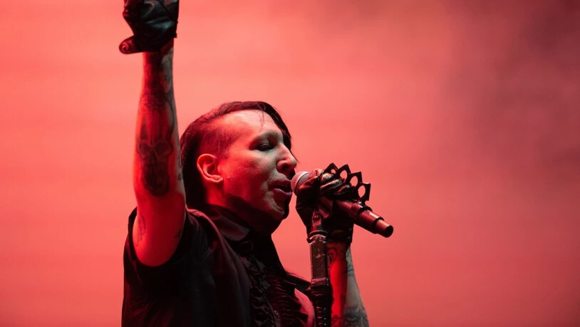 Für ihn ein Geschenk des Himmels: US-Rocker Marilyn Manson tritt in der zweiten Staffel der TV-Serie "The New Pope" auf. (Archivbild)
