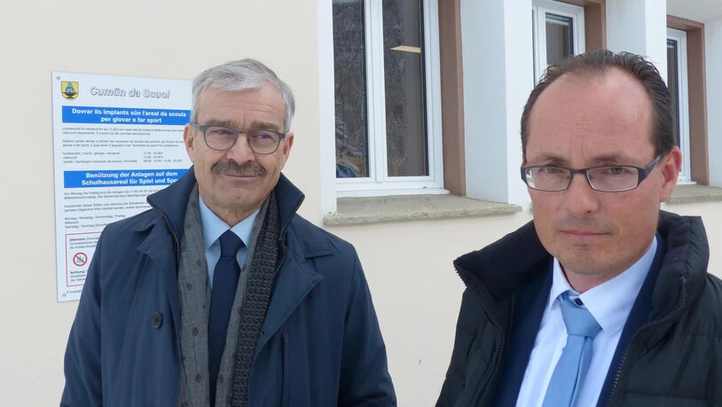 Rolf Hannimann (links im Bild) mit seinem Anwalt Remo Cavegn.