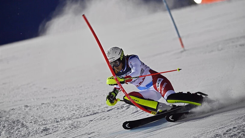 Auch im Slalom fährt Wendy Holdener stark - am sprechen 3 Hundertstel für sie