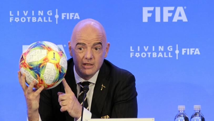 Strebt weiterhin eine WM mit 48 Mannschaften schon 2022 an: FIFA-Präsident Gianni Infantino