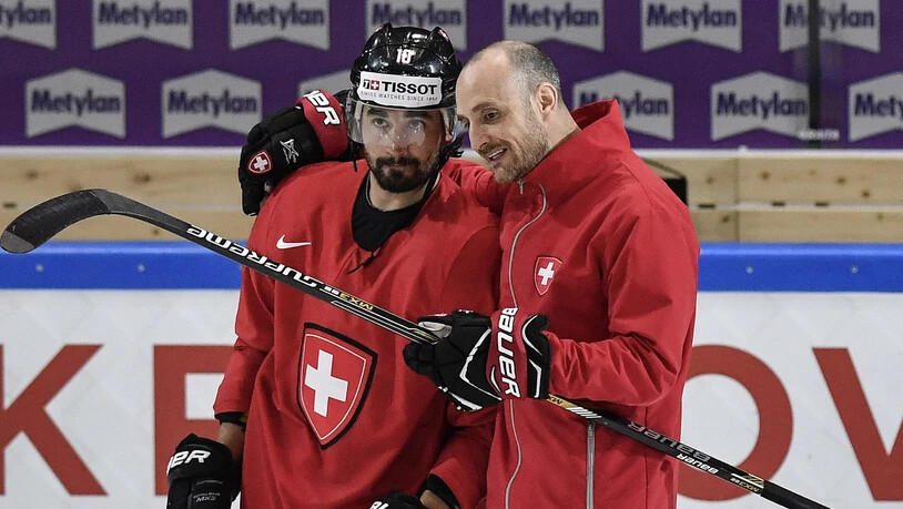 Christian Wohlwend (rechts) wird beim HC Davos Trainer von Andres Ambühl.