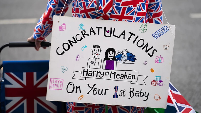 Die Royal-Fans freuen sich über die Geburt des neusten Babys des Königshauses.