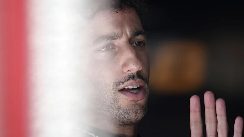Daniel Ricciardo wurde mit zwei 5-Sekunden-Strafen belegt und fiel aus den Top Ten