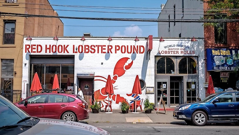 In Red Hook lassen sich der Blick auf die Freiheitsstatue geniessen oder maritime Köstlichkeiten im «Red Hook Lobster Pound». 