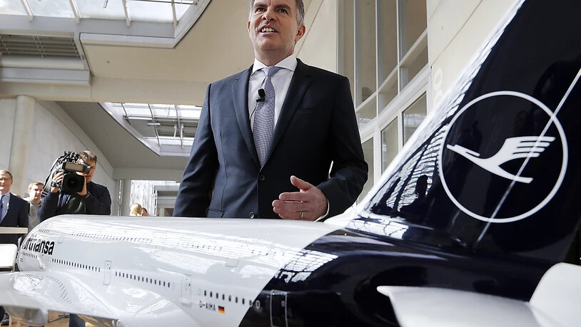 Lufthansa-Chef Carsten Spohr will Billigfliegern wie Ryanair auf den Kurzstrecken trotz des enormen Preisdrucks Paroli bieten und den Heimmarkt verteidigen. (Archiv)