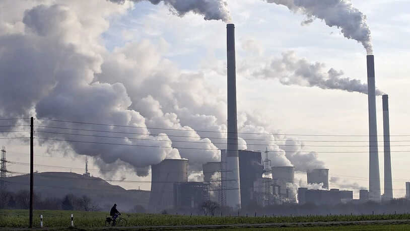 Um den Klimawandel aufzuhalten, wollen die Schweiz und die Niederlande neben dem CO2-Ausstoss auch die Umweltverträglichkeit von Investitionen stärker unter die Lupe nehmen. (Themenbild)