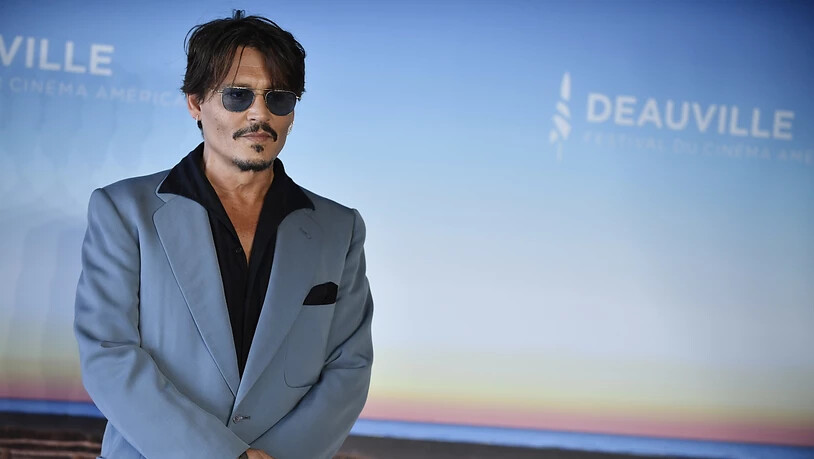 Erhält von seinem Ex-Anwalt eine zweistellige Millionensumme: US-Filmstar Johnny Depp. (Archivbild)