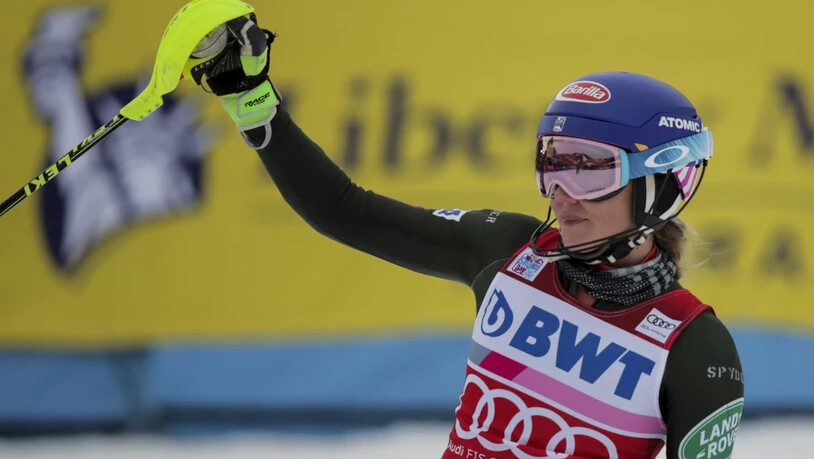Jubel über den 62. Weltcupsieg, den 42. im Slalom: die amerikanische Ausnahmekönnerin Mikaela Shiffrin