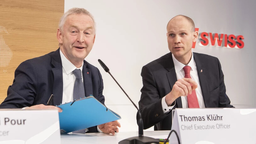 Swiss-Finanzchef Michael Niggemann (rechts), hier neben Swiss-Chef Thomas Klühr, wechselt zurück nach Deutschland (Archivbild).