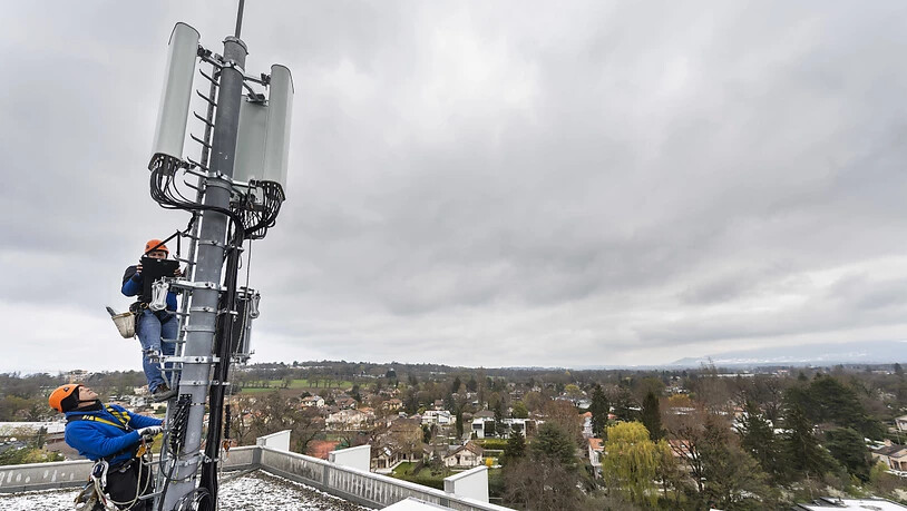Im Kanton Genf dürfen bis auf weiteres keine neuen 5G-Antennen installiert werden. Die bestehenden Mobilfunk-Antennen sind durch das Moratorium nicht betroffen. Sie können an den 5G-Standard angepasst werden. (Archivbild)