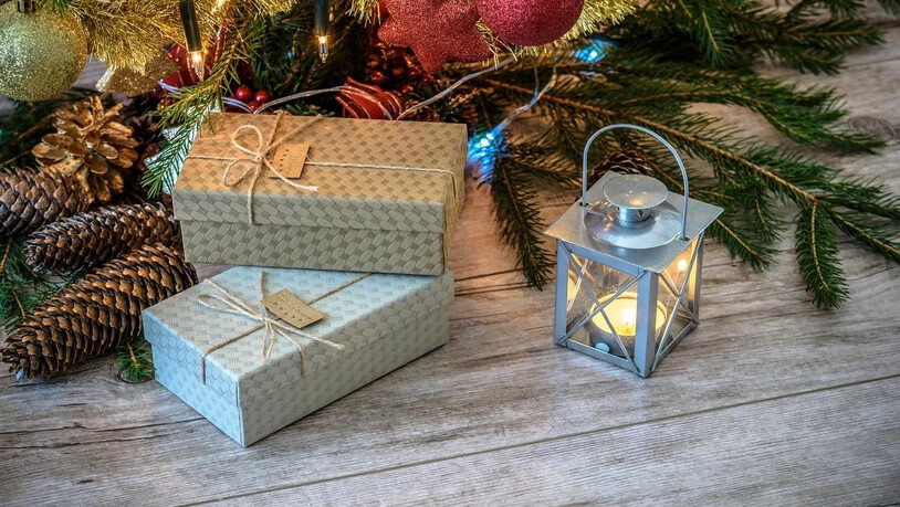 Unter den Weihnachtsbaum gehören Geschenke. Oder nicht?