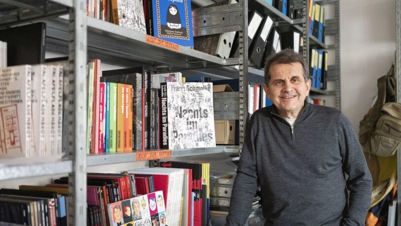 David Basler, Mitbegründer der Edition Moderne, Verlag für Graphic Novels und Comics, posiert für ein Porträt am 3. Dezember 2019 in seinem Ateiler in Zürich.