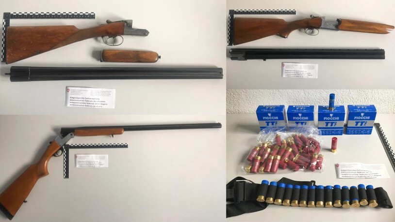 Im Auto eines Ehepaars mit Wohnort Genf wurden diverse Waffen und Munition gefunden.