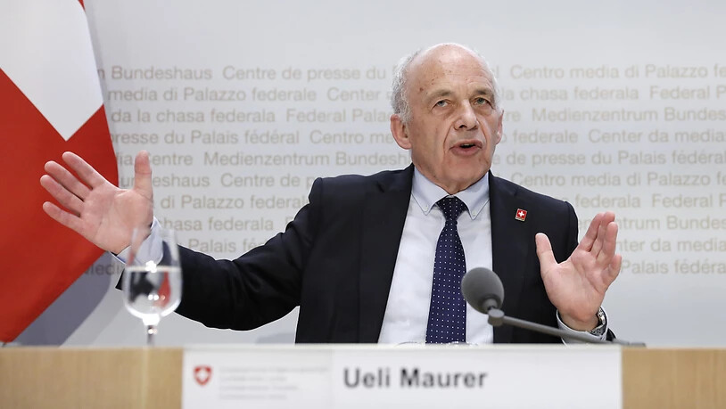 Der Bundesrat will nächstens über Staatshilfe für die angeschlagene Fluggesellschaft Swiss entscheiden, wie Finanzminister Ueli Maurer am Freitag in Bern sagte (Archiv)