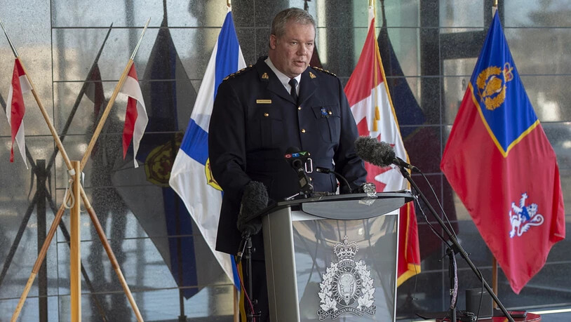 Chris Leather, Kriminalbeamter der Royal Canadian Mounted Police, informiert über die Details des Amoklaufs, dem mehr als 13 Personen zum Opfer fielen.