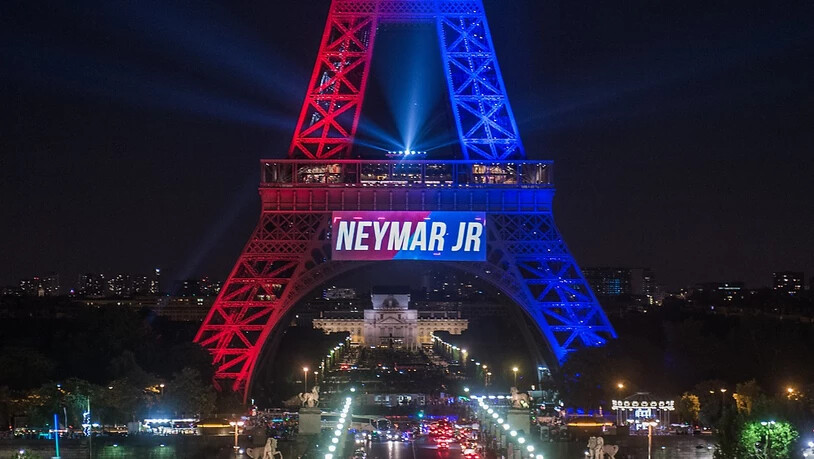 Für den Brasilianer Neymar zahlte Paris Saint-Germain vor drei Jahren 222 Millionen Euro
