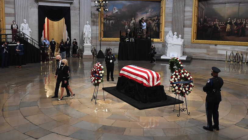 Abschied eines "Helden Amerikas": Drei frühere US-Präsidenten haben den verstorbenen Bürgerrechtler und demokratischen Kongressabgeordneten John Lewis als einen der grossen Helden Amerikas gewürdigt.