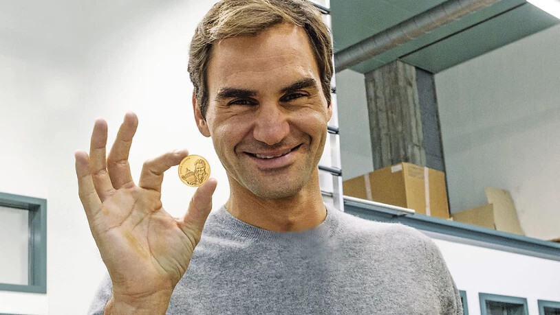 Neu in Gold: Roger Federer mit "seiner" 50-Franken-Goldmünze.