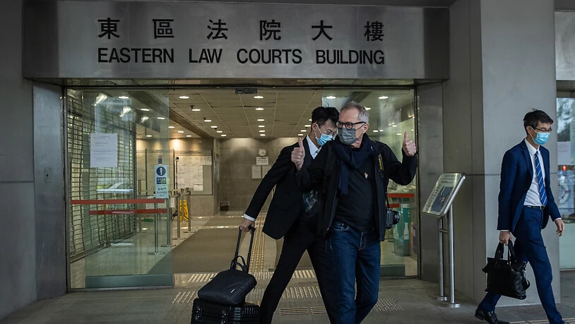 Freispruch für Schweizer Fotografen in Hongkong: Der 75-jährige Marc Progin beim Verlassen des Gerichtsgebäudes in Sai Wan Ho.