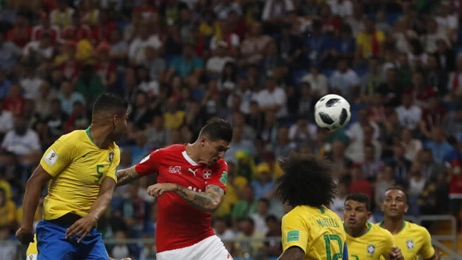Alles mit rechten Dingen zugegangen: Steven Zuber verschafft sich Platz und erzielt gegen Brasilien das 1:1