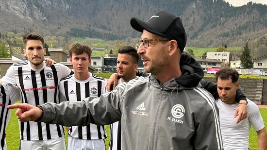 Eine weitere Saison: Alessandro Cescato wird auch in der nächsten Spielzeit die Geschicke beim FC Glarus leiten. 