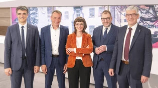 Die neu gewählte Regierung: Marcus Caduff, Martin Bühler, Carmelia Maissen, Peter Peyer und Jon Domenic Parolini (von links) werden ab 2023 als Regierungsräte im Amt sein.